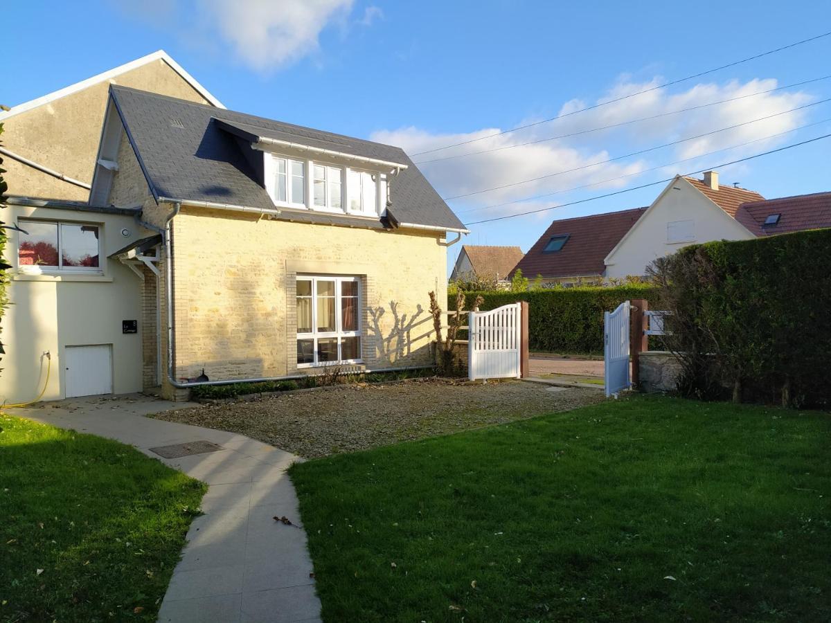 Maisonnette Le Cottage A 50M De La Plage D'Asnelles , 3Km D'Arromanches, 10Km De Bayeux Экстерьер фото